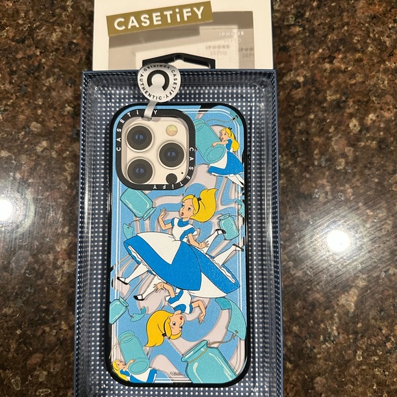 Casetify x Disney: Alice in Wonderland Phone Case - Picture 5 of 5